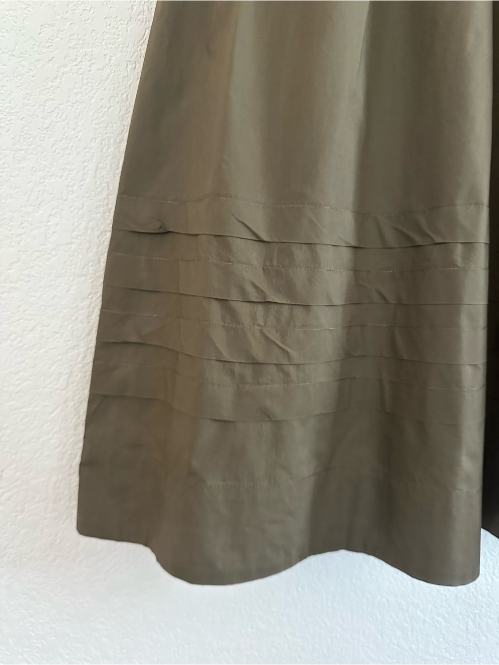 Tuckernuck Smocked Olive Green Square-Neck Midi Dress - Picture 4 of 4